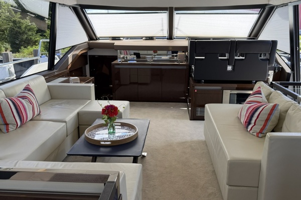 70ft Prestige Yacht For Sale