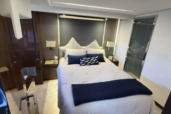 70ft Prestige Yacht For Sale