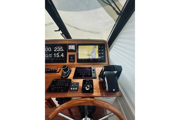 Back Cove 39O Yacht For Sale