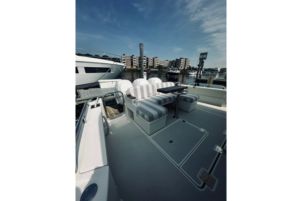 Back Cove 39O Yacht For Sale