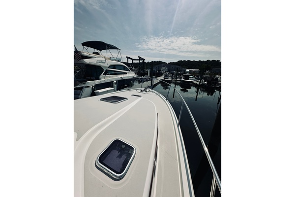Sapphire 39ft Back Cove Yacht For Sale