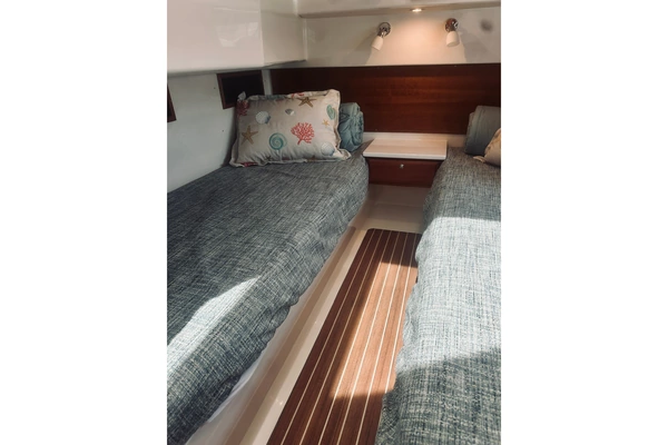 Back Cove 39O Yacht For Sale