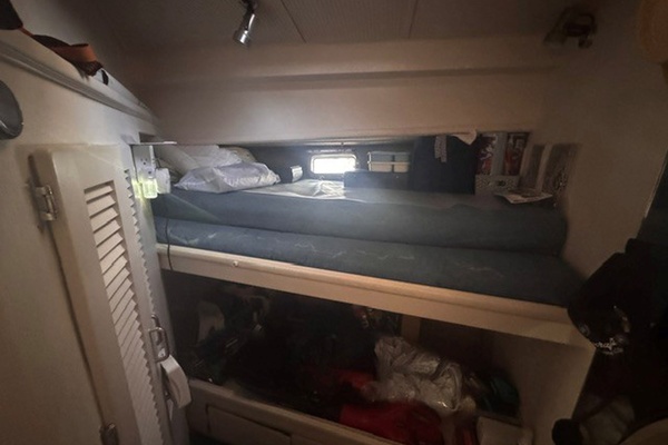 SHANTI  34ft Tollycraft Yacht For Sale