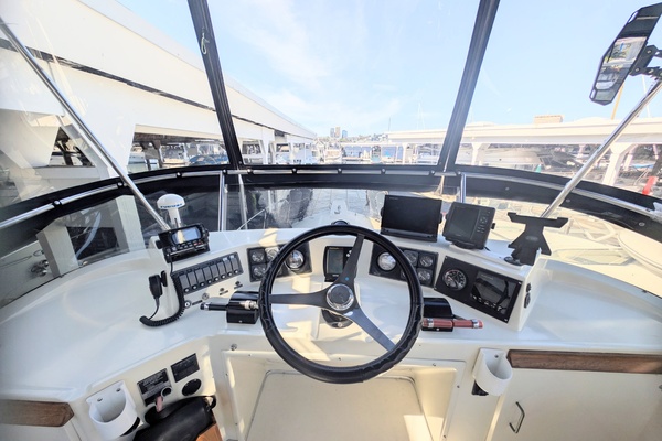 SHANTI  34ft Tollycraft Yacht For Sale