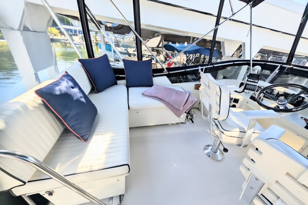 SHANTI  34ft Tollycraft Yacht For Sale