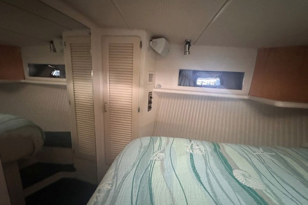 SHANTI  34ft Tollycraft Yacht For Sale