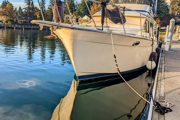 34-ft-Tollycraft-1989-34 Convertible Sedan-SHANTI' Seattle  Washington United States  yacht for sale