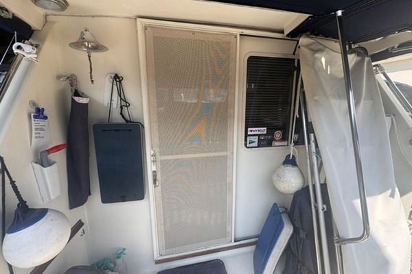 SHANTI  34ft Tollycraft Yacht For Sale