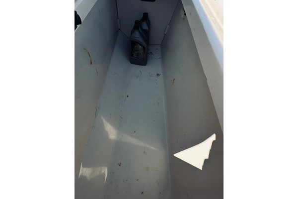28ft Grady White Yacht For Sale