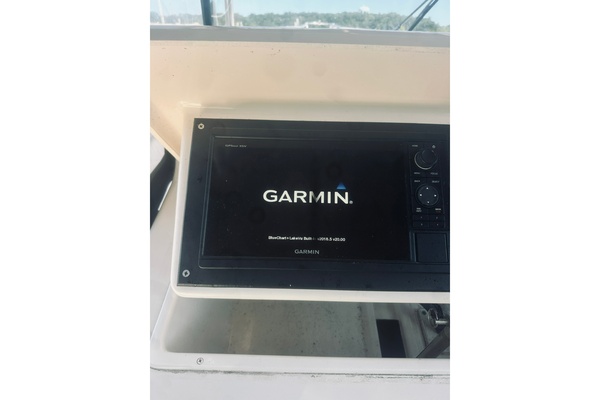28ft Grady White Yacht For Sale