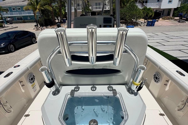 24ft Pathfinder Yacht For Sale