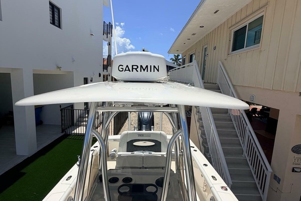 24ft Pathfinder Yacht For Sale