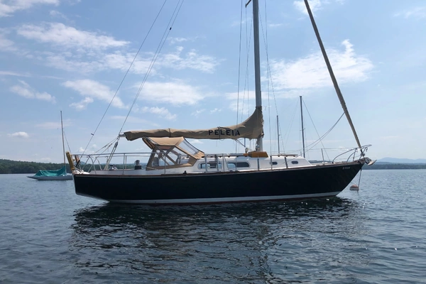 35-ft-Pearson-1968--PELEIA Colchester Vermont United States  yacht for sale