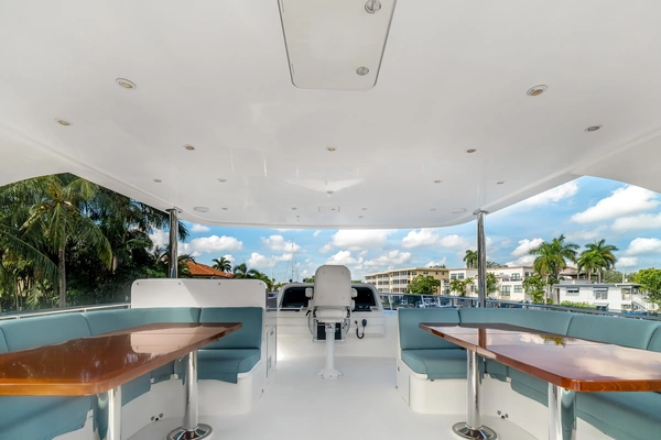Hargrave Flybridge Yacht For Sale