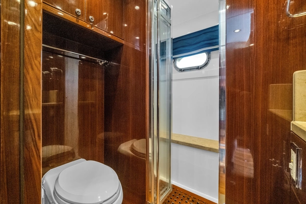 Hargrave Flybridge Yacht For Sale