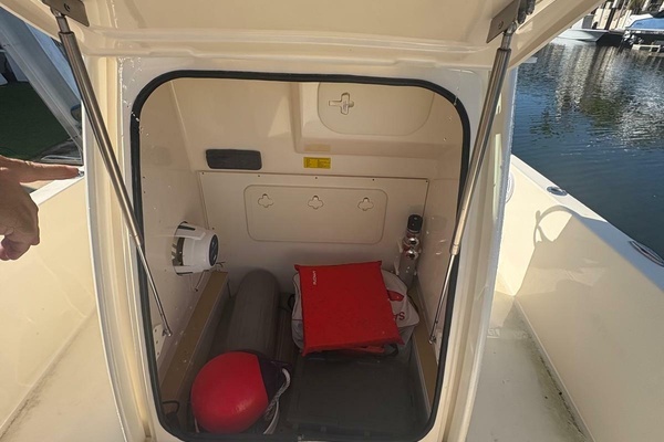 25ft Scout Yacht For Sale