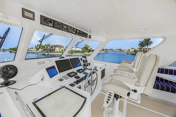 Marlow Explorer 58E Yacht For Sale