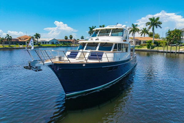 Marlow Explorer 58E Yacht For Sale