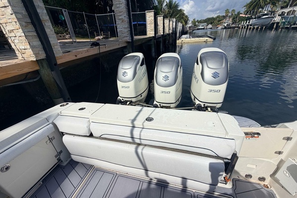 33ft Hydra Sports Yacht For Sale