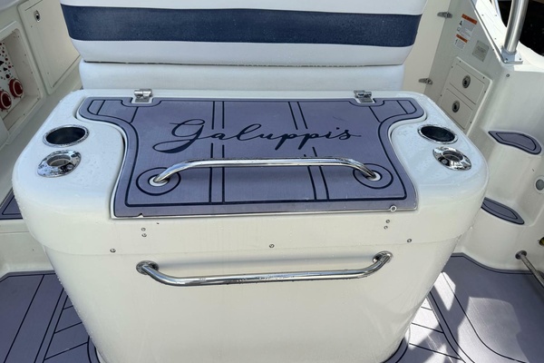 33ft Hydra Sports Yacht For Sale