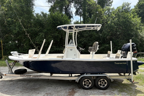22ft Tidewater Yacht For Sale