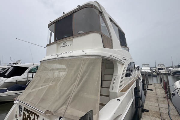 Knotty Dogs 52ft Silverton Yacht For Sale