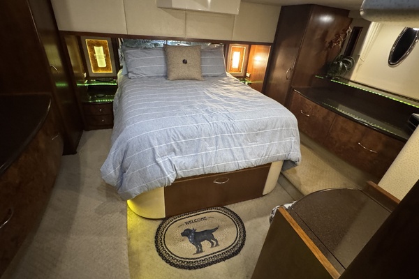 Knotty Dogs 52ft Silverton Yacht For Sale