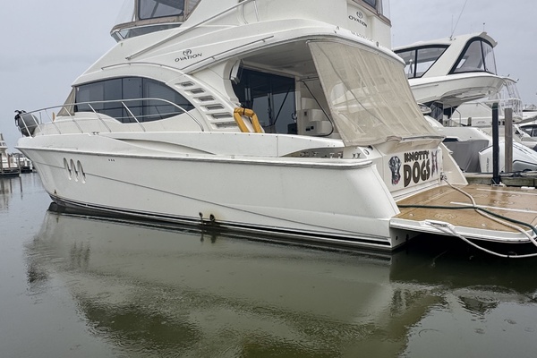 Knotty Dogs 52ft Silverton Yacht For Sale