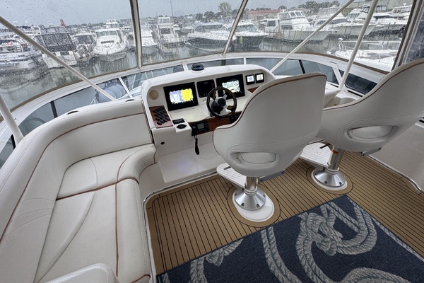 Knotty Dogs 52ft Silverton Yacht For Sale