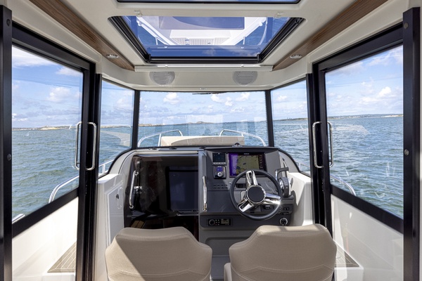 ANA   97 26ft Nimbus Yacht For Sale