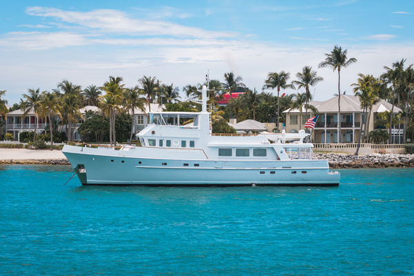 90ft Palmer Johnson Yacht For Sale