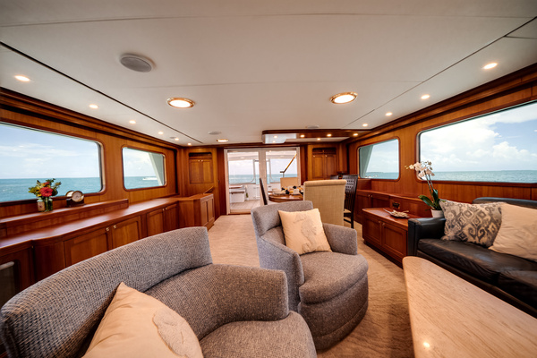 90ft Palmer Johnson Yacht For Sale