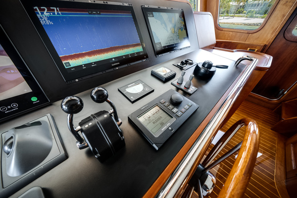 90ft Palmer Johnson Yacht For Sale