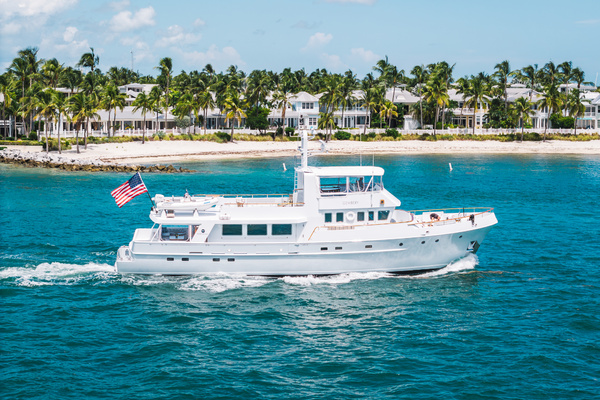 90ft Palmer Johnson Yacht For Sale