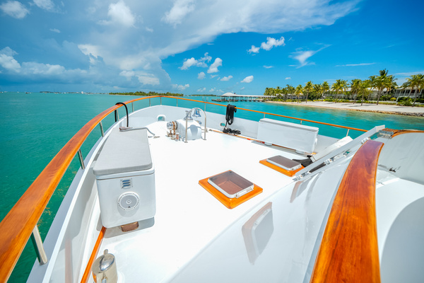90ft Palmer Johnson Yacht For Sale