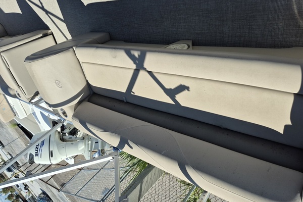 20ft Avalon Yacht For Sale