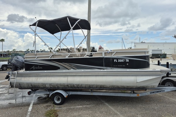 20ft Avalon Yacht For Sale