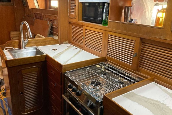 Scirocco 55ft Tayana Yacht For Sale