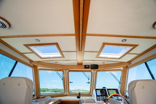 Sabre Hard Top Express Yacht For Sale