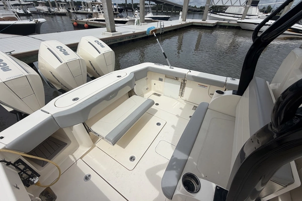 Scout 355 LXF Yacht For Sale