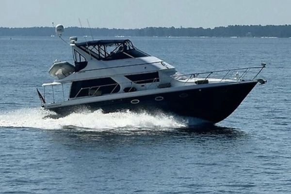 Carver 450 Voyager Pilothouse Yacht For Sale