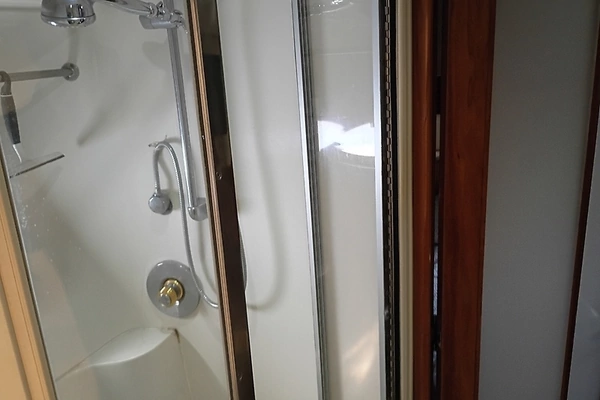 Carver 450 Voyager Pilothouse Yacht For Sale