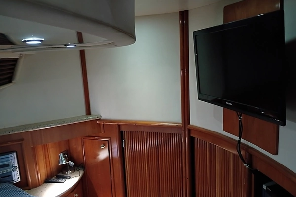 Carver 450 Voyager Pilothouse Yacht For Sale