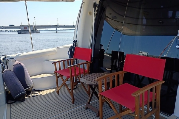 Carver 450 Voyager Pilothouse Yacht For Sale