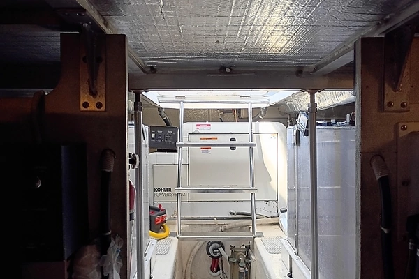 Carver 450 Voyager Pilothouse Yacht For Sale