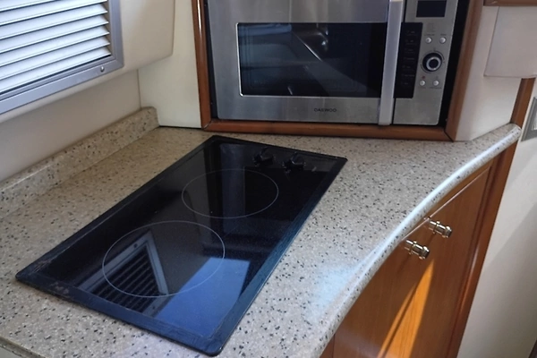 Carver 450 Voyager Pilothouse Yacht For Sale