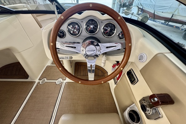21ft Chris Craft Yacht For Sale