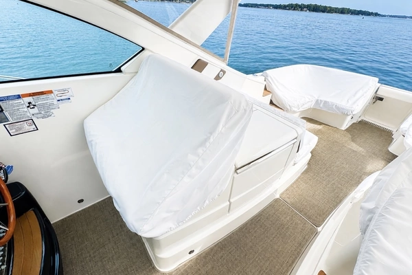 Tiara Yachts 3100 Coronet Yacht For Sale