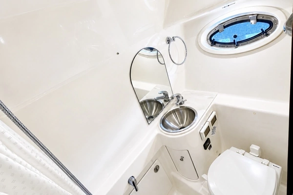 Tiara Yachts 3100 Coronet Yacht For Sale