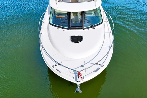Tiara Yachts 3100 Coronet Yacht For Sale